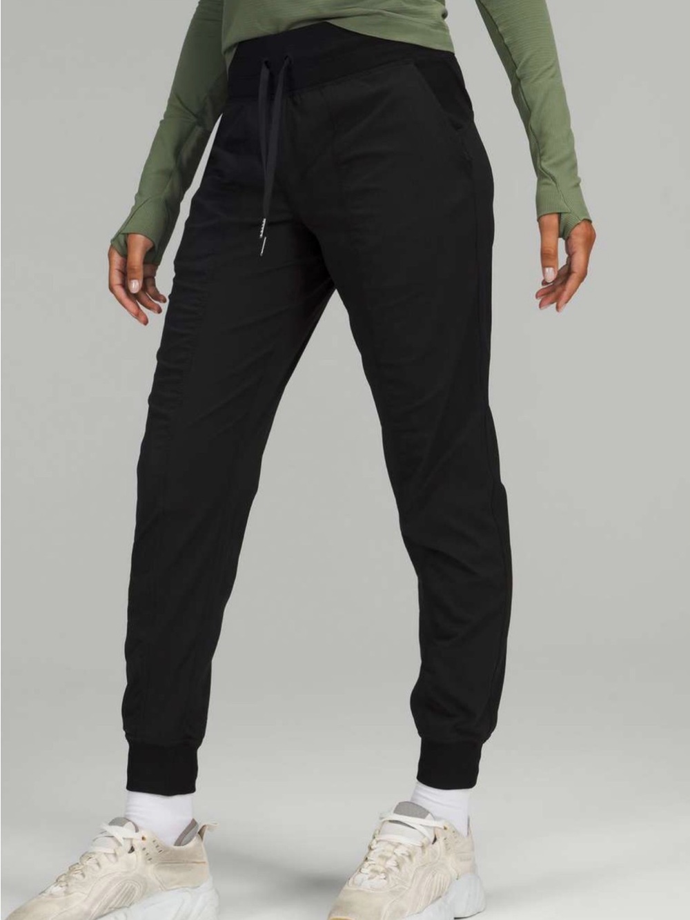 Lululemon Dance Studio Mid-Rise Jogger SZ 10 2022 Release